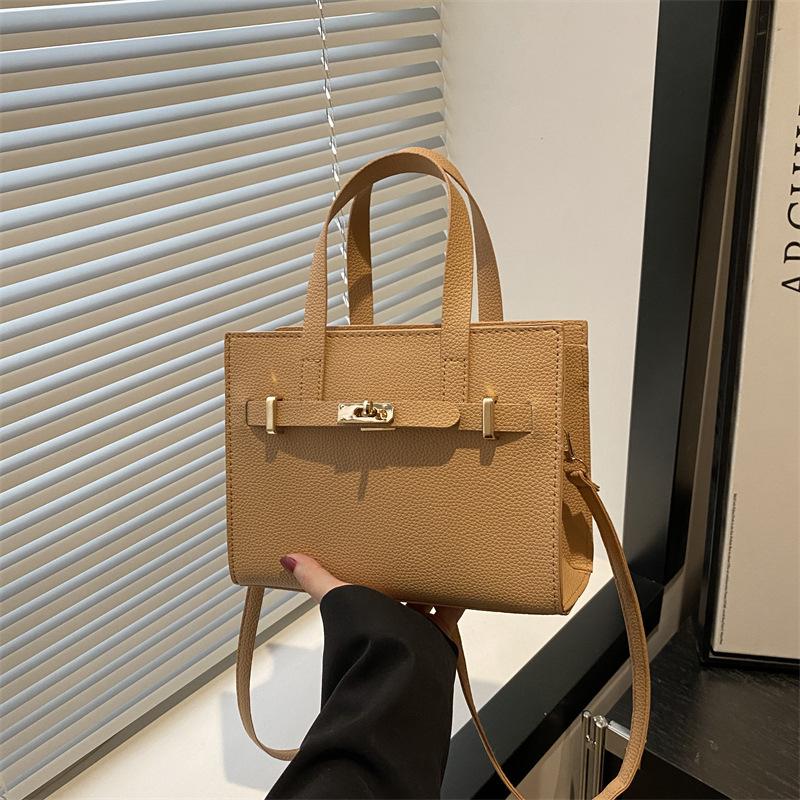 Premium texture spring and summer new handbag atmospheric urban simple commuting portable shoulder messenger bag