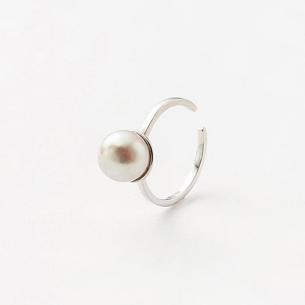 ESTELLE June Birthstone K10 White Gold Akoya Pearl Ear Cuff (Single) 0291-0356-0019-0000