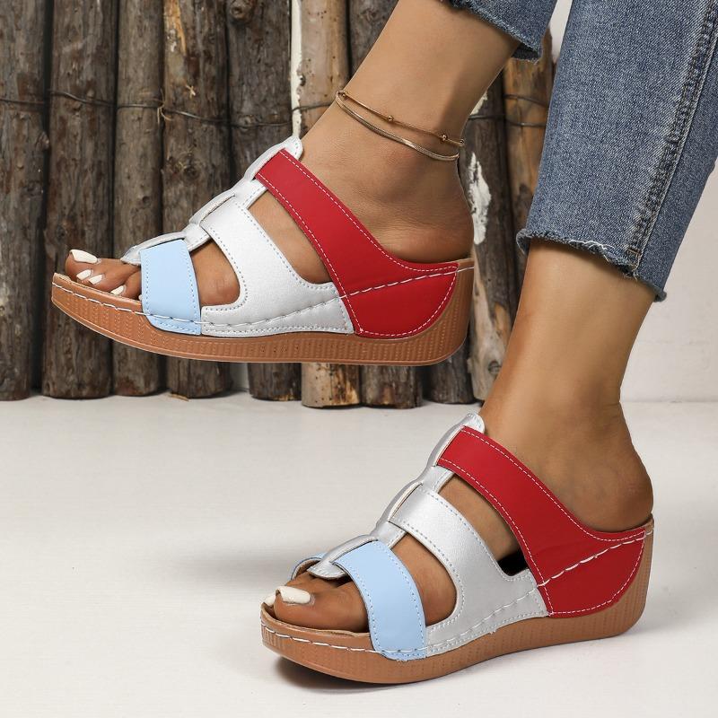 Color matching hollow thick-soled one-word slippers women's new sewing line slope heel beach cool slippers