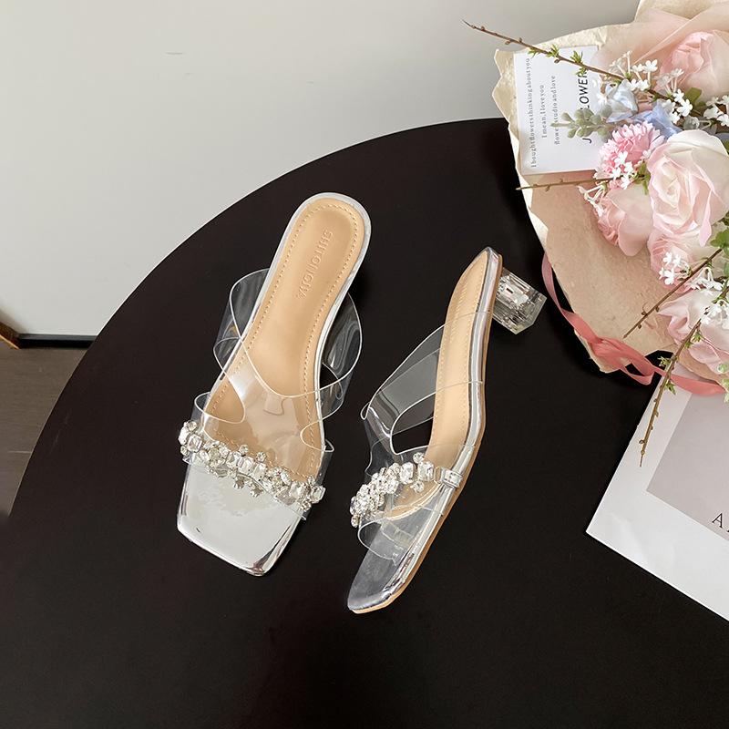 

Прозрачные сандалии женские высокие каблуки толстые каблуки квадратный носок стразы фея ветер 2025 новая летняя европейская и американская обувь на высоком каблуке женская 40