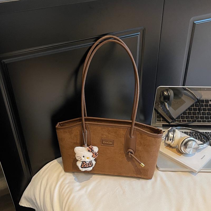 

Стильная сумка кроссбоди с леопардовым принтом: Большая вместимость и универсальность для школы или поездок на работу коричневый