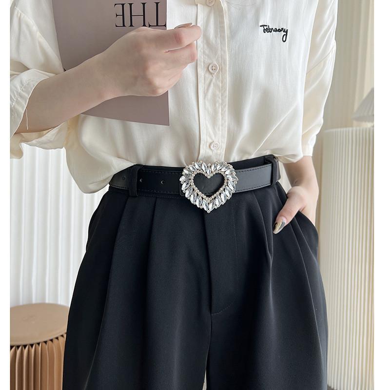 Elegant Women's Pu Leather Belt With Heart Shaped Buckle And Rhinestone Embellishments