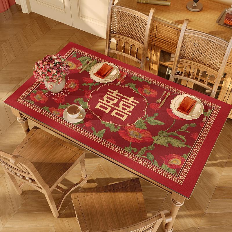 Красный Праздничный Свадебный Кожаный Подстановочный Коврик Атмосферная Кожаная Скатерть Помол Оставляемый на Столе Прямоугольный Подстановочный Коврик 40*60cm