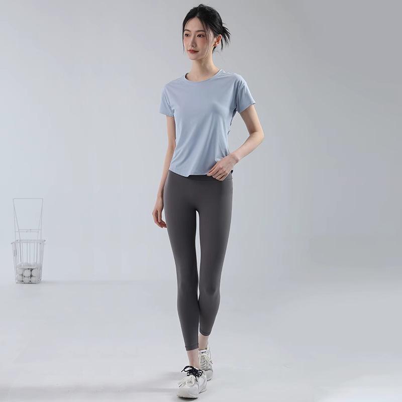Yoga clothes women's Pilates training clothes summer thin loose quick-drying running sports fitness tops breathable mesh