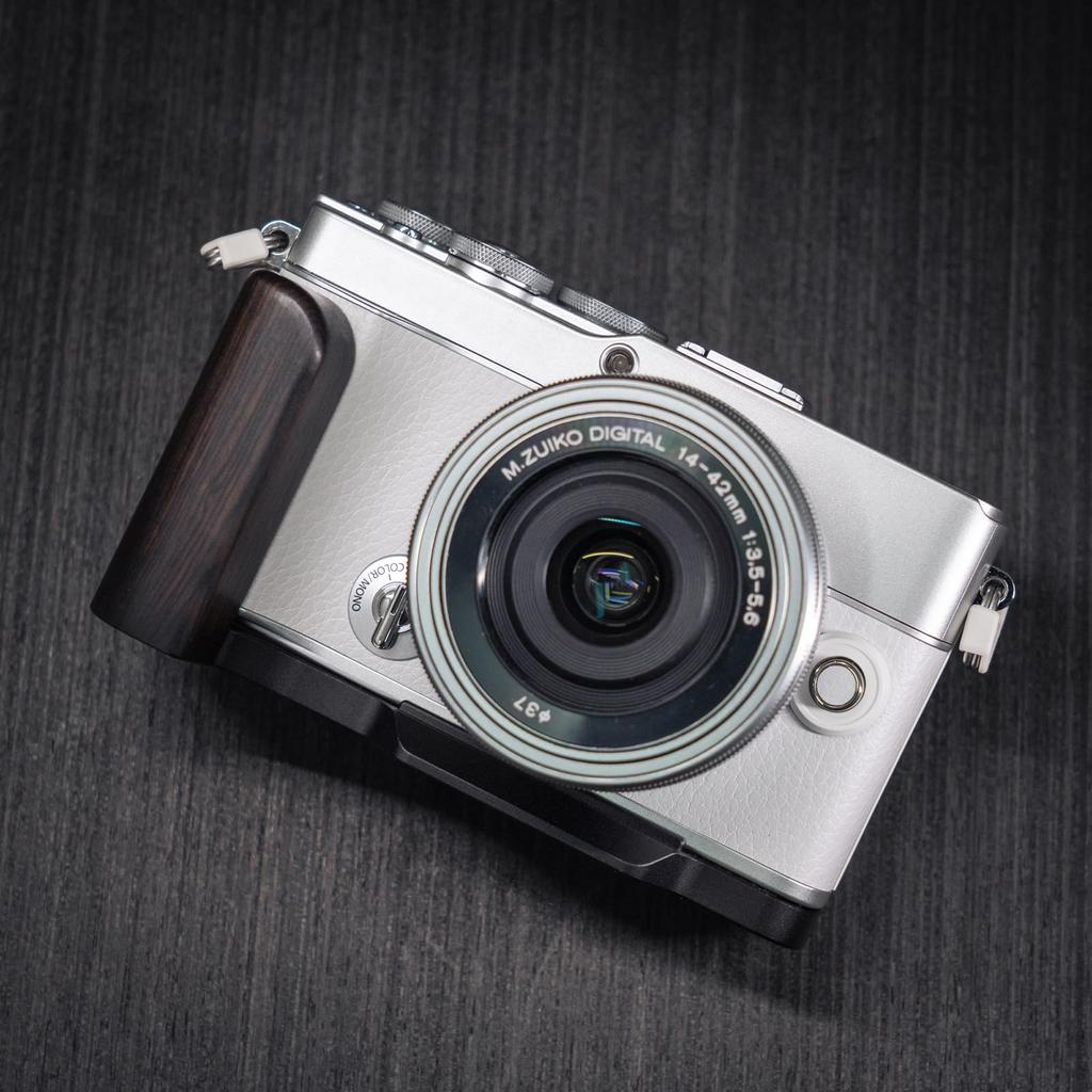 Iborrys Premium Solid Wood Camera Compatible with Olympus PEN with Dedicated Quick Release Plate and Premium Retro Natural Wood Handle Ebony Grip,