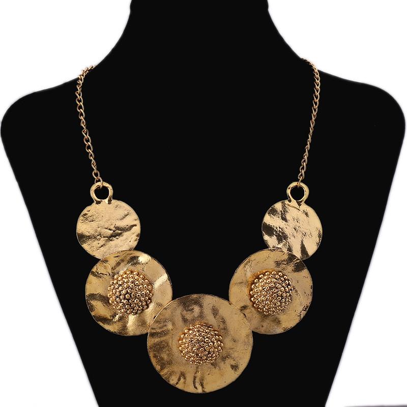 Sunflower Flower Pendant Necklace In Alloy With Gold Plating For Men And Women
