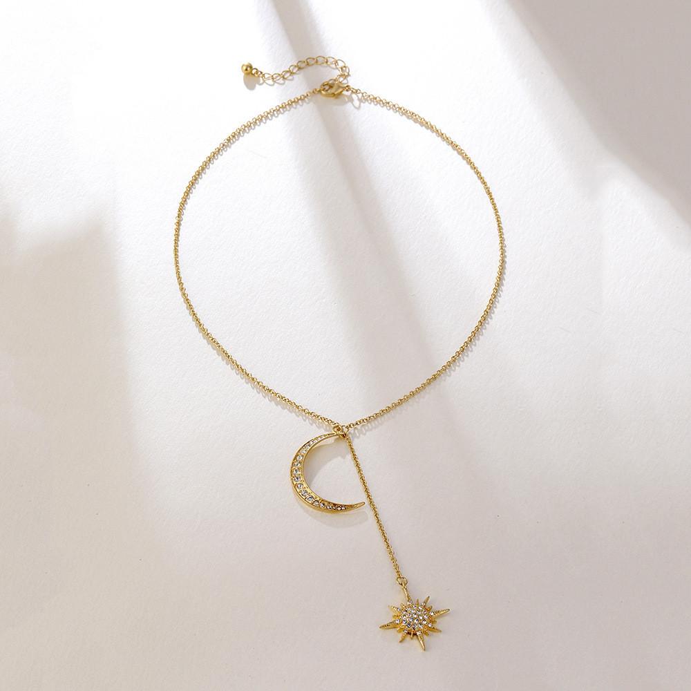 Gorgeous Minimalist Chain Necklace For Women With Sophisticated Geometric Patterns Amazing For Special Gifts