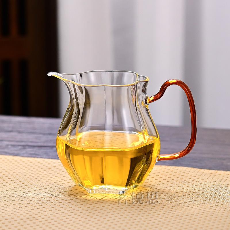 Glass Gongdao Melon-Shaped Tea Cup with Handle - High Borosilicate Flower Tea Separator, Green Gongfu Brewing Utensil Set 240ml