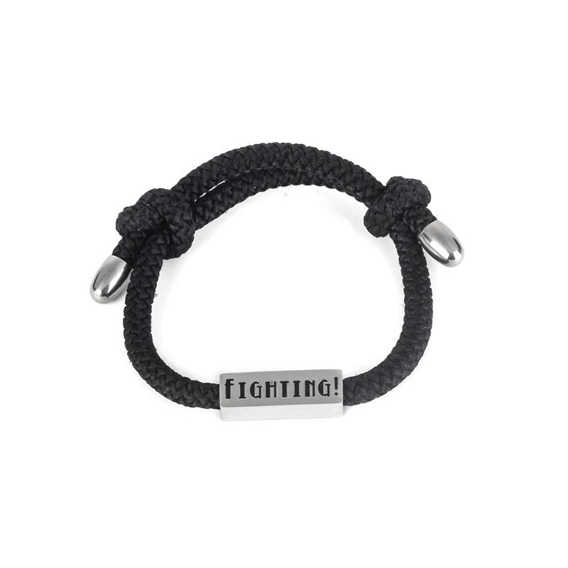 

Скандинавский ретро минималистичный парный тканевый браслет с кабельным плетением и дизайном в виде капли масла.