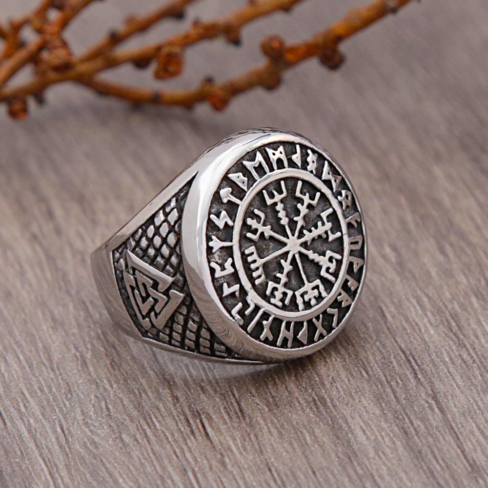 Anello Vichingo Valknut in Acciaio Inossidabile Vintage per Uomo Ragazzo Nordico Odin Triangolo Anello Vichingo Amuleti per Biker Gioielli per Regalo Fidanzato