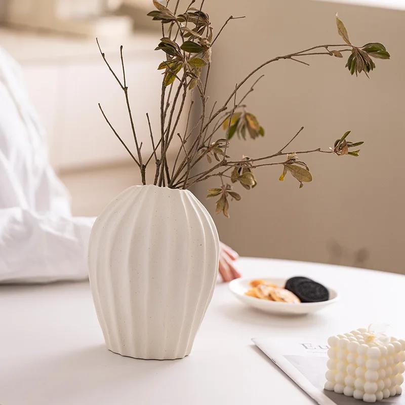 Ceramic Vase Pleated Stripes Handmade Porcelain Pot Flower Vase Hydroponic Flower Arrangement Home Decoration Accessories