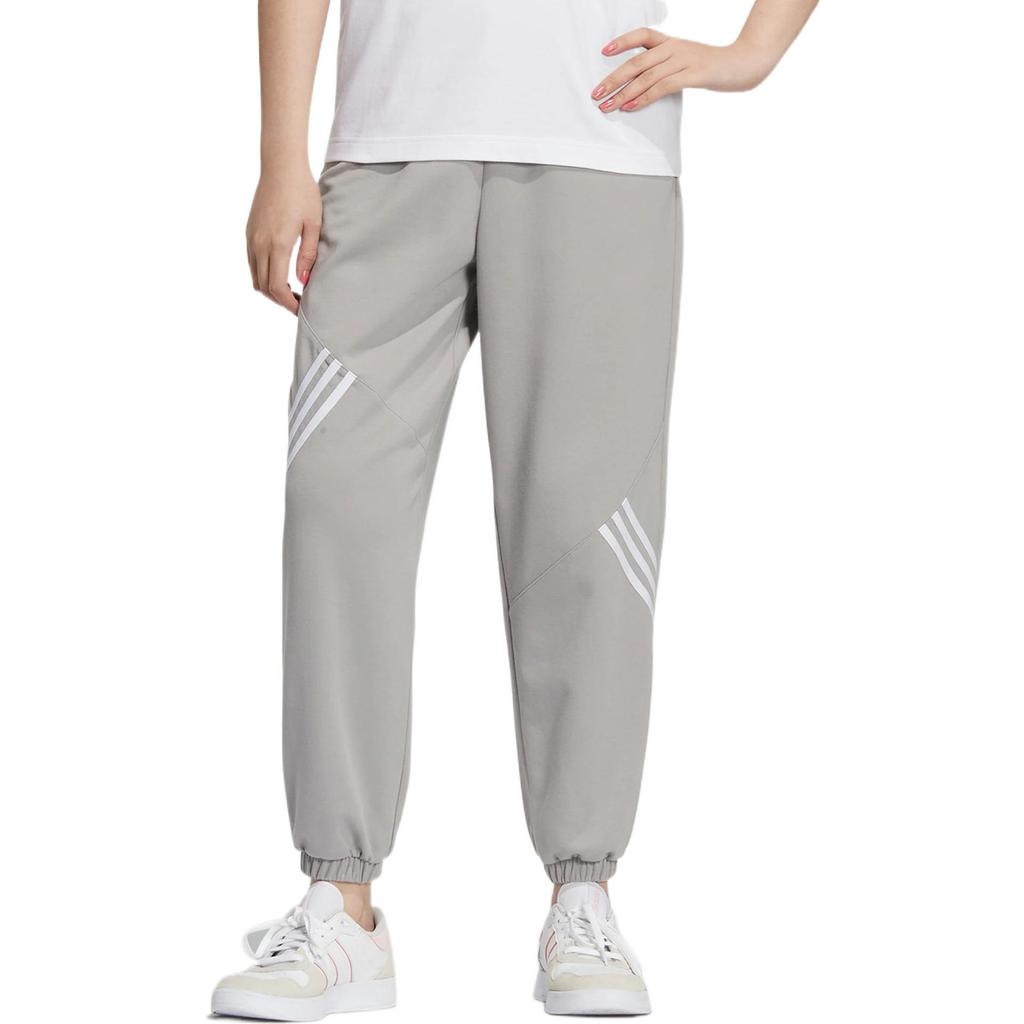 adidas Neo Gestreifte Trainingshose mit Kordelzug in der Taille Damen Unterteile Grau H44734