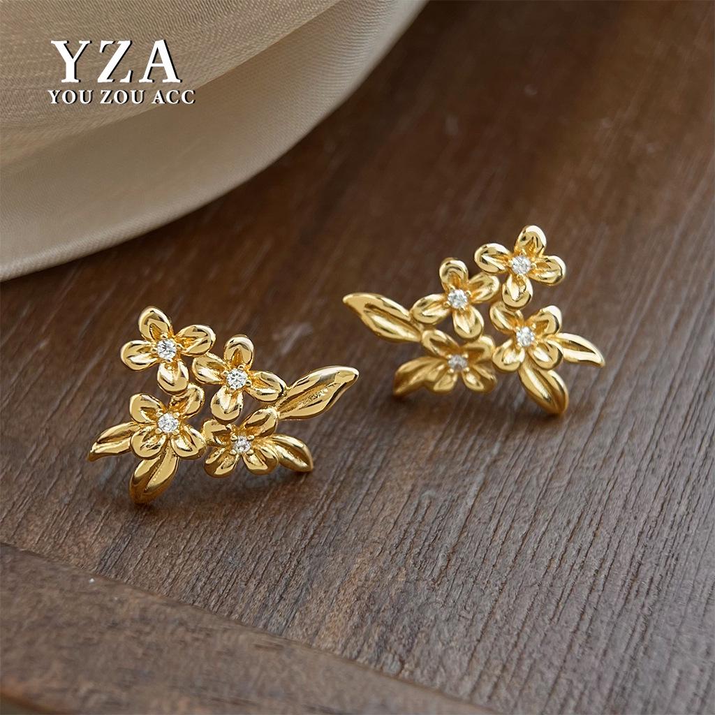 Minimalist 925 Silver Flower Zirconia Stud Earrings - Versatile Light Luxury Earrings for Women