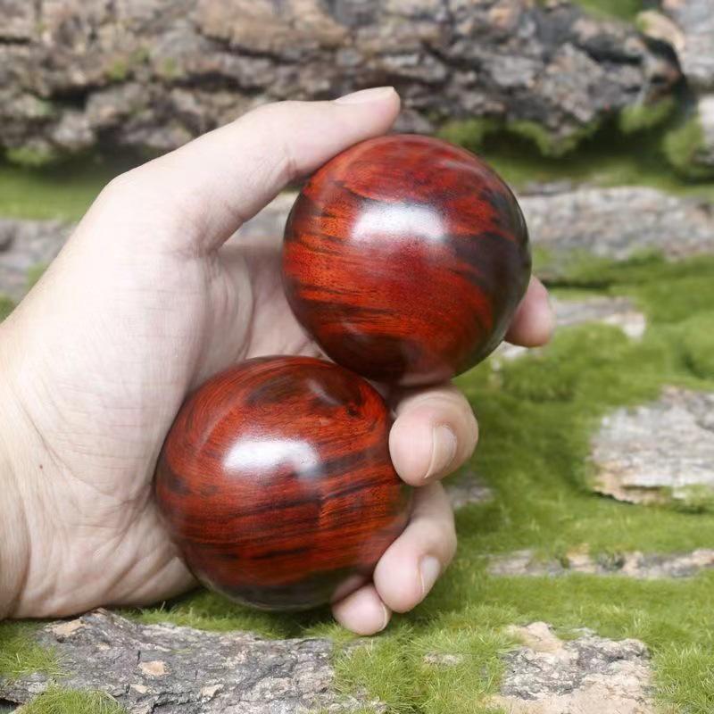 Elderly Health Solid Grip Red Sandalwood Fitness Hand Ball