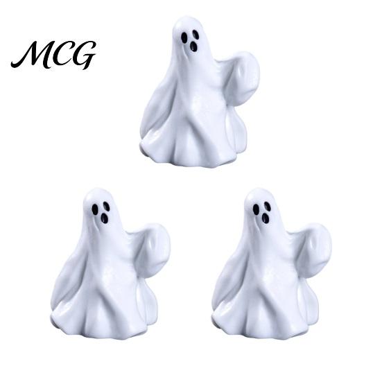 Small Halloween Collectible 3Pcs Mini Resin Figurines, Miniature Pumpkin Ghost Grim Reaper Party Decoration Castle Statue for Spooky Fairy Garden,