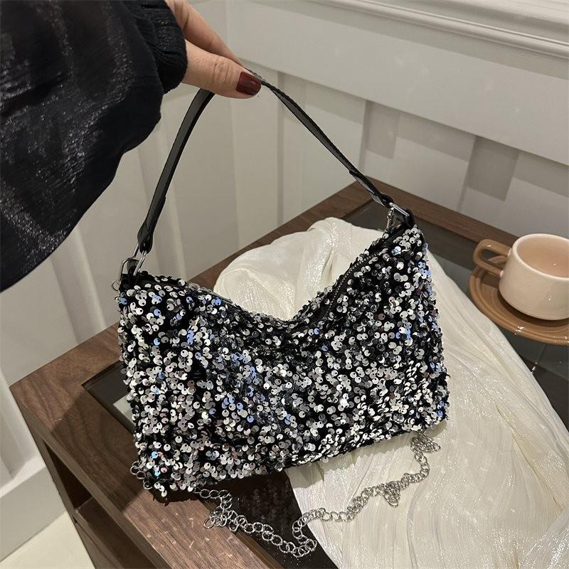 Fashionable 2024 Early Spring Shiny Design Vintage Underarm Handbag Chic Evening Party Bag In Various Colors