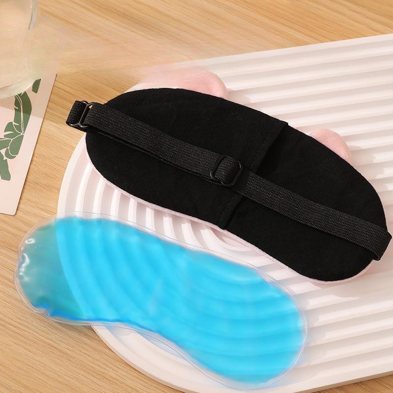 The Breathable and Eco-friendly Eye Mask Ice Pack Can Be Used for Both Hot and Cold Compresses, Blocking Light and Protecting Eyes. It Is Detachable
