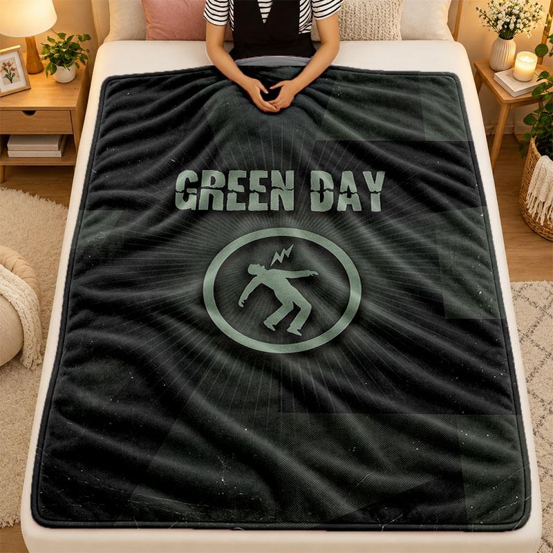 Flannel BlanketGreen Day Warm Soft Throw Blanket for Indoor Sofa Bed Living Room Use