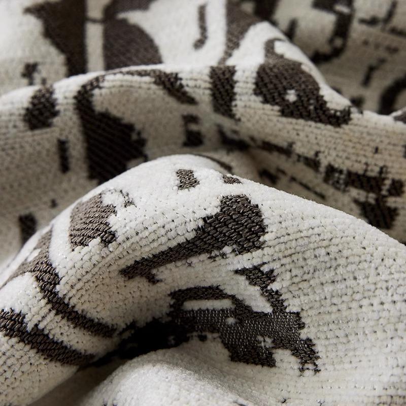 Chenille Sofa Cover Fabric, Universal for All Seasons, High-end Full Set of Sofa Blanket, Light Luxury Style, Anti-cat Scratch Sofa Towel