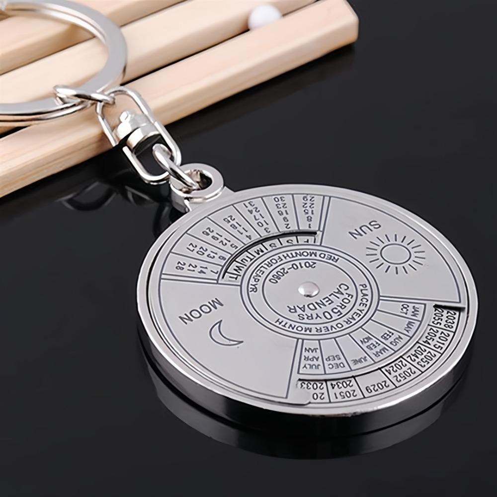 50-Jahre Ewiger Kalender Schlüsselanhänger Rund Zinklegierung Russischer Drehteller Mini Geschnitztes Metall Sonne Mond Kette Einzigartige Runde Schnalle