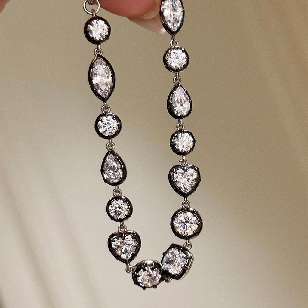 Korean Style Shiny Zircon Flower Buckle Bracelet: Light Luxury, High-End, Fashionable Bangle for Women