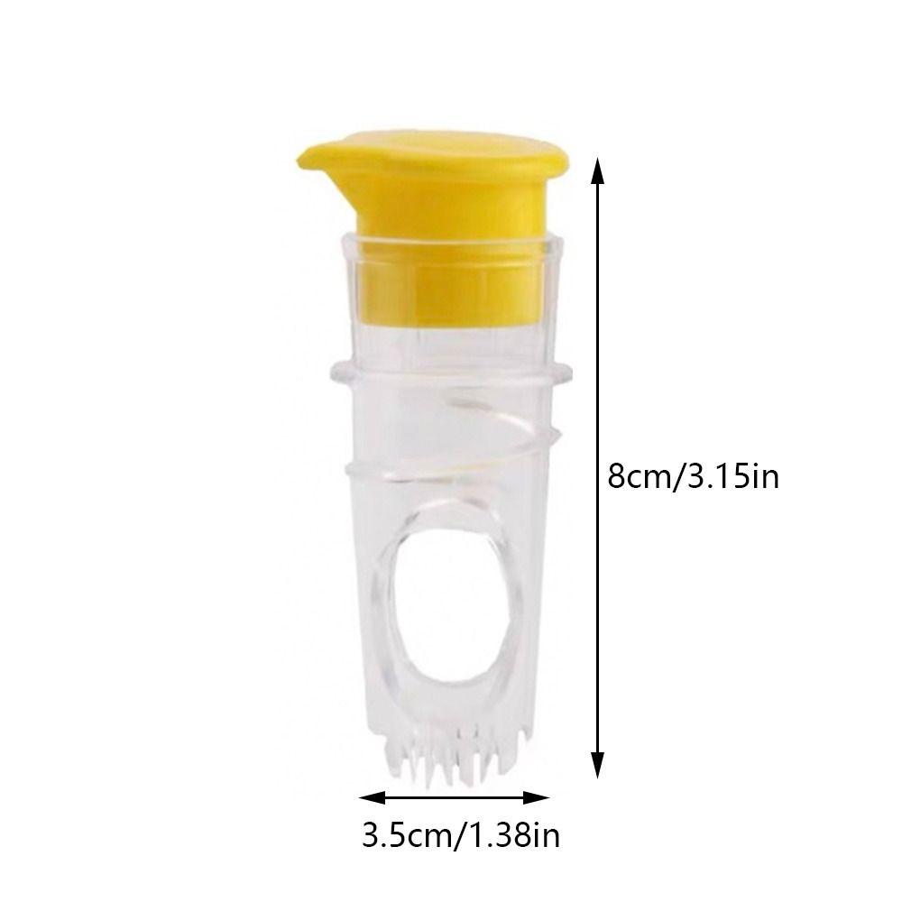 Easy-to-Use Fruit Juicer Mini Orange Juicer Portable Lemon Squeezer