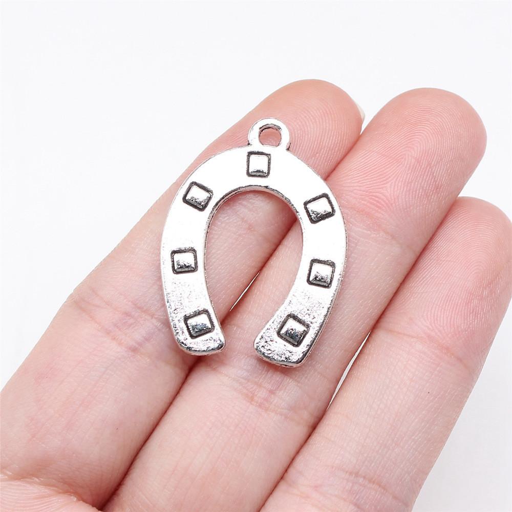 Ciondoli a forma di zoccolo di cavallo Pendente Gioielli per ragazza Kawaii Souvenir