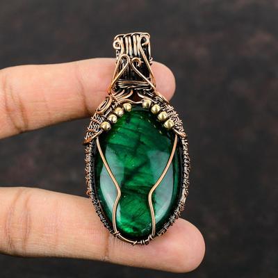 Pendentif Labradorite Feu Vert Bijou Enveloppé de Fil de Cuivre Fait Main Neuf Pendentif Design Unique en Cuivre Pendentif Pierre Précieuse Pour Cadeau