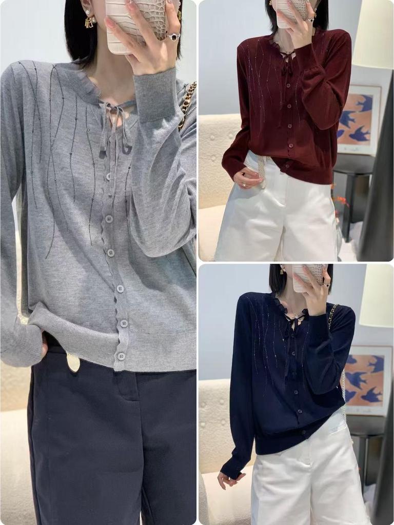 Popular Korean Retro Merino Wool Sweater: Trendy Long Sleeve Knit Top