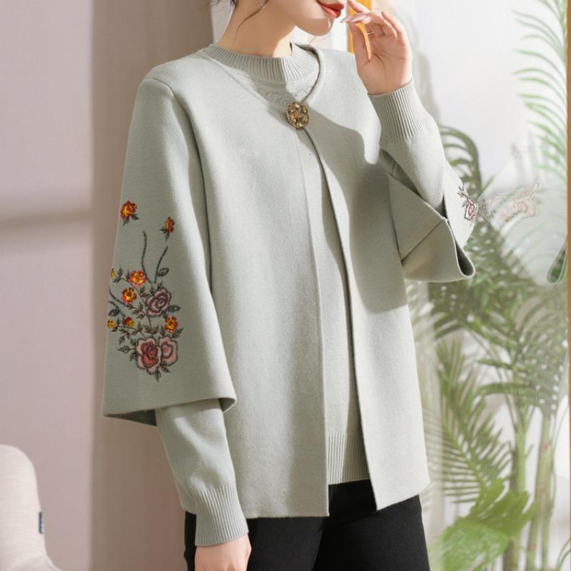 Autumn and Winter Mother Sweater Women's Knitted Sweater Medium and Old Lady Top Set Mother-in-law Dress