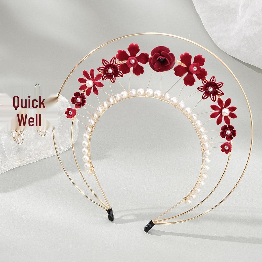 Vintage Lolita Virgin Mary Halo Tiara: Handmade Floral Pearl Headdress for Fashion Shows