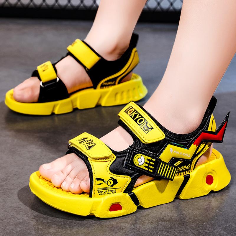Boys sandals summer new children's sports beach shoes medium and large children's soft sole non-slip boys sandals summer