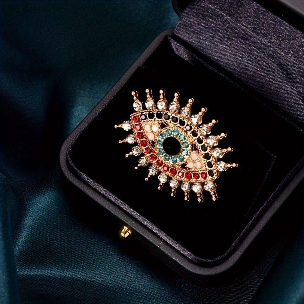 Crystal Pendant Luxury Badge Pin Hollow Out Banquet Clothes Pin Devil Eye Brooch Pin  Decoration