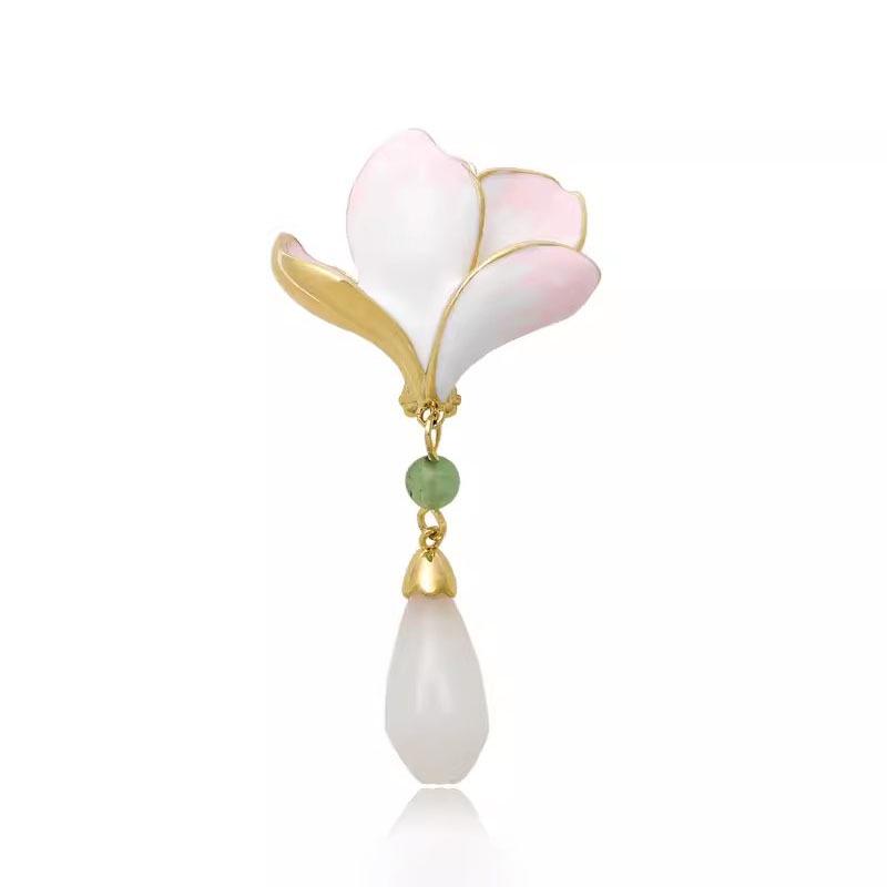 Magnolia Brooch with Classical Frog Clasp - New Chinese Cheongsam Corsage Pin for Women