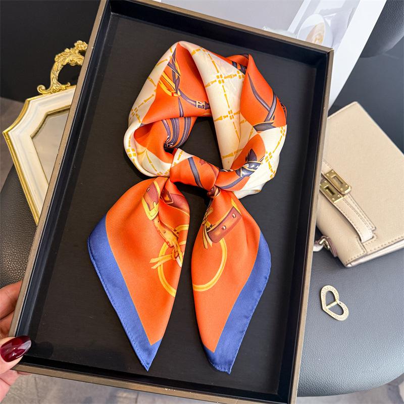 European and American Chain Simulation Silk Printing Silk Scarf Square Scarf High-end Shawl Sunscreen Neck Professional Scarf Headscarf Scarf