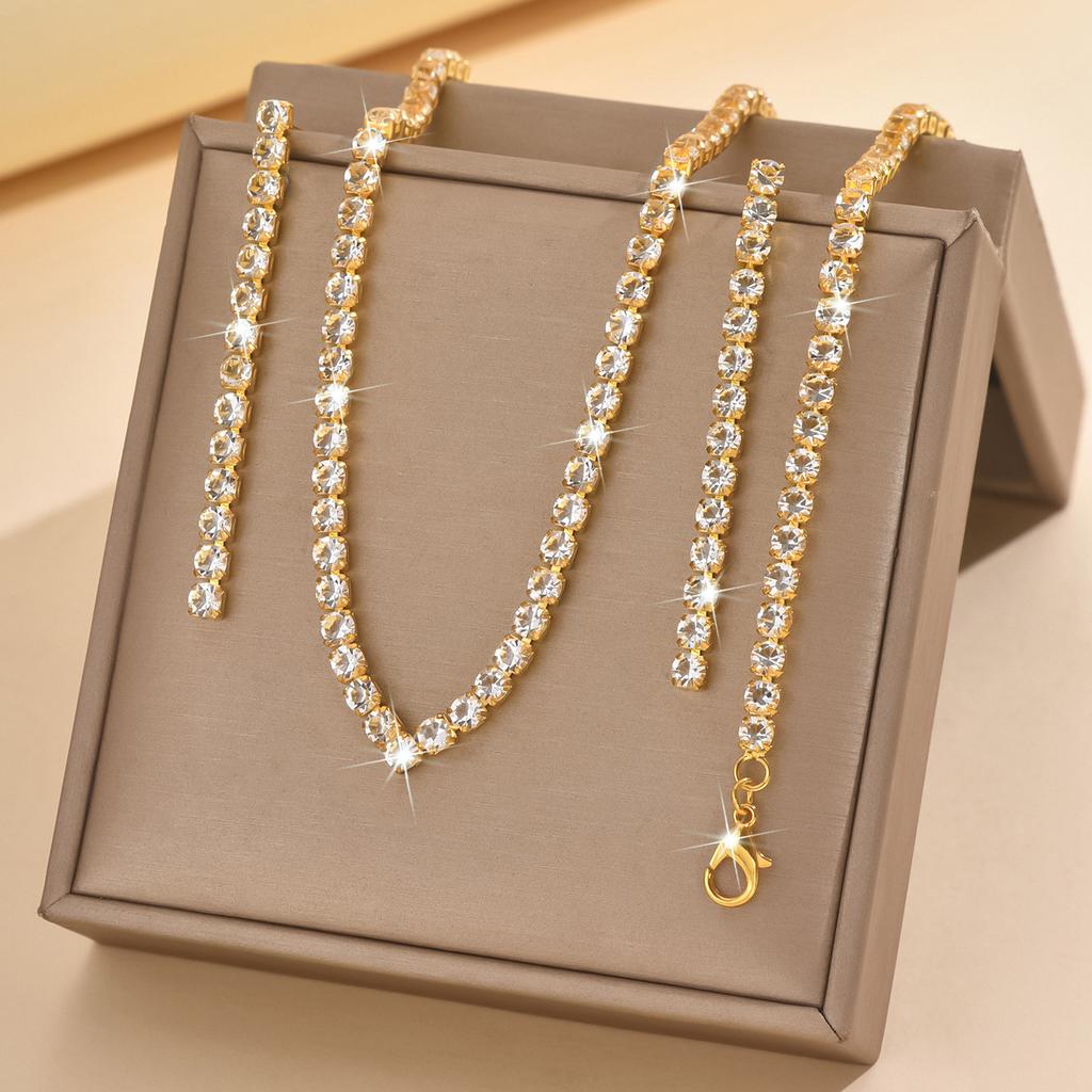 Niche Personality High-end Sense Versatile Claw Chain Necklace Stud Earrings Bracelet Three/four-piece Set
