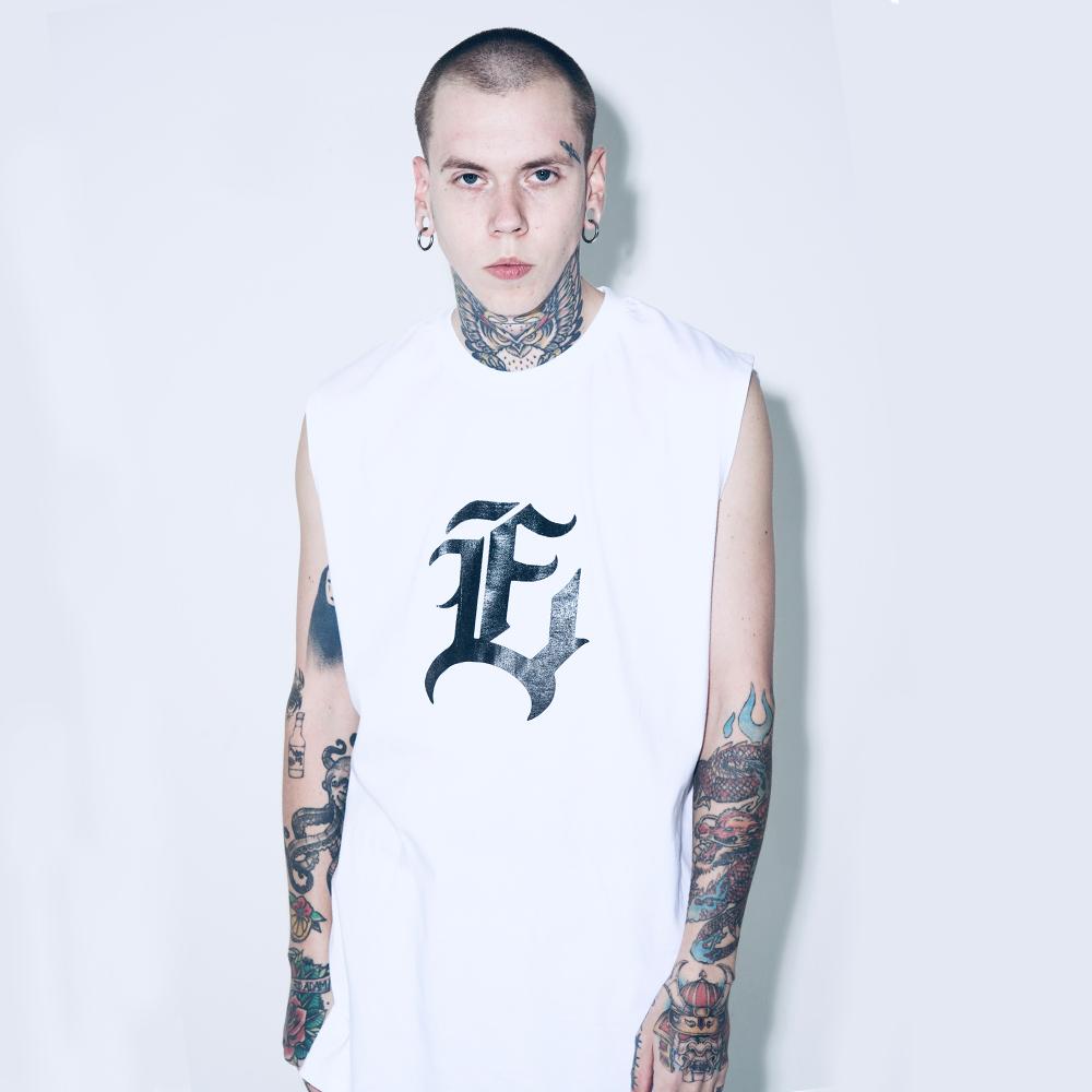 Eight Volume Ev E Logo Layered Sleeveless (White) White/One Size