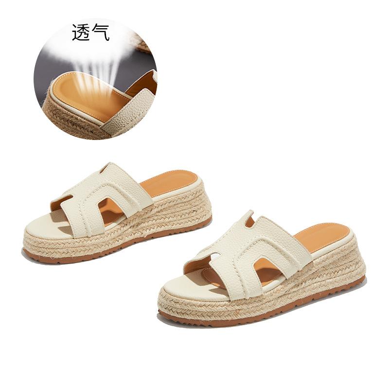 

Foam bottom leather H slippers women s 2025 summer new outer wear advanced sense increased half drag casual versatile sandals 40 бежевый