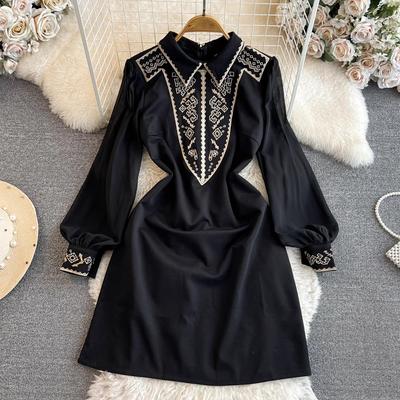Nové jarné leto vintage šaty s kvetinovou výšivkou pre ženy elegantný svadobný festival s dlhým rukávom čierne mini vestido