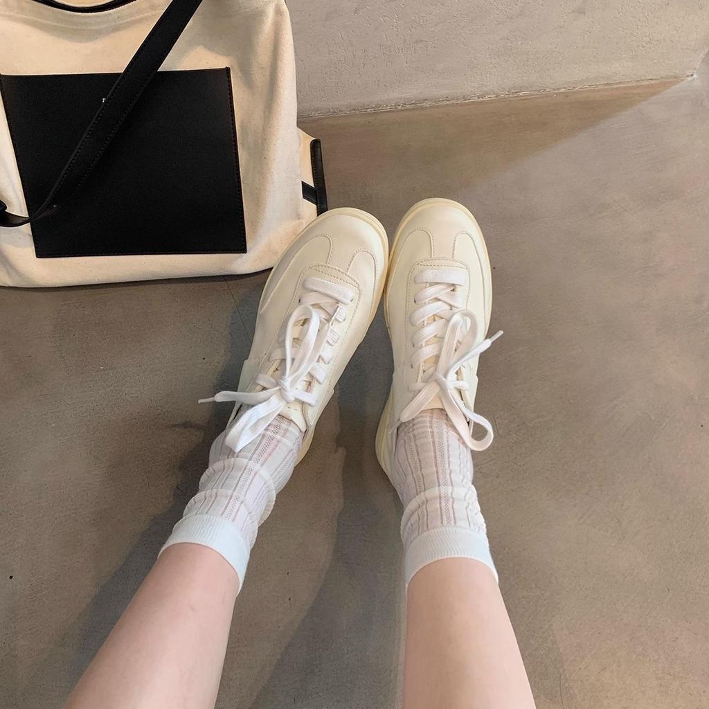 Grape Mother Has the Same Round Head, Soft and Waxy, Easy To Wear, Soft Leather Lace-up, Small White Shoes, Academic Style, Casual and Versatile Spor