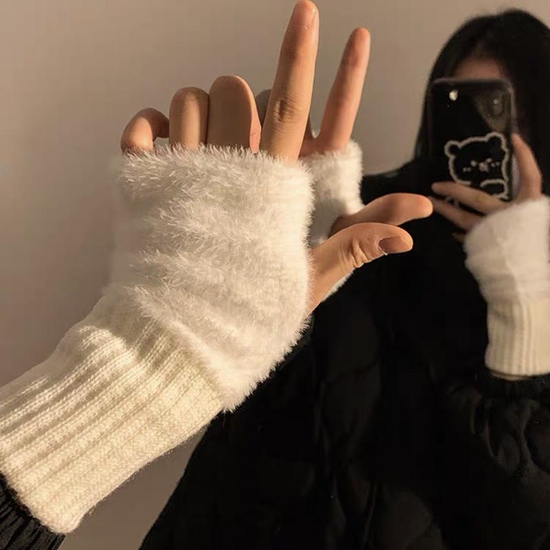 Soft Winter Half Finger Gloves Women Warm Luxury Solid White Plush Knitted Fingerless Gloves Wrist Mittens Writting