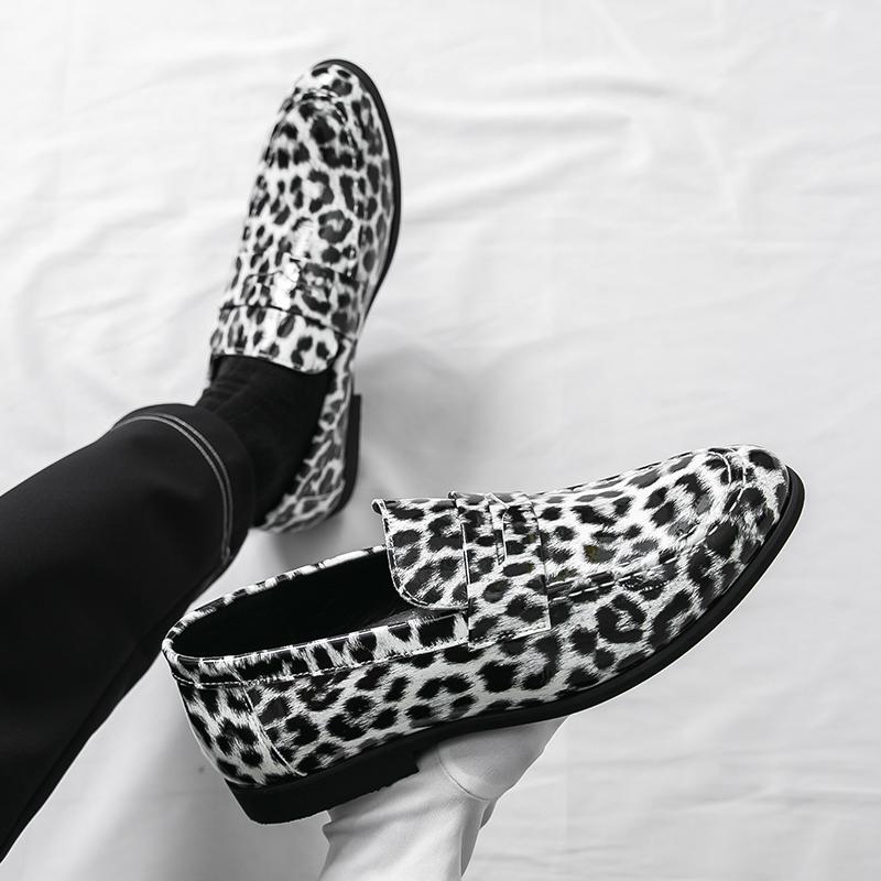 Men Leopard Print Loafers Leather Individuality Formal Business Flats Shoes Color Wedding Dress Prom Shoes Over Sized