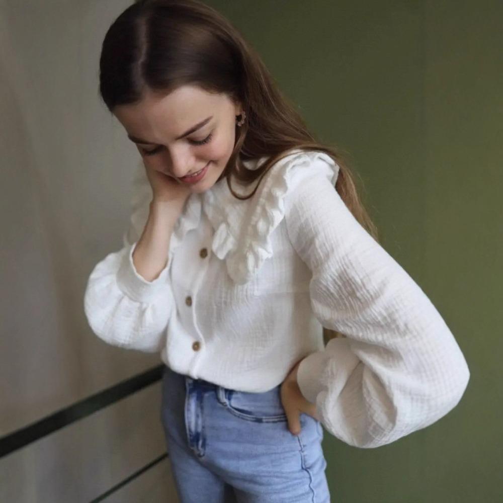 Classic French retro women's clothing, versatile fungus edge doll collar white lapel long-sleeved shirt top women's autumn