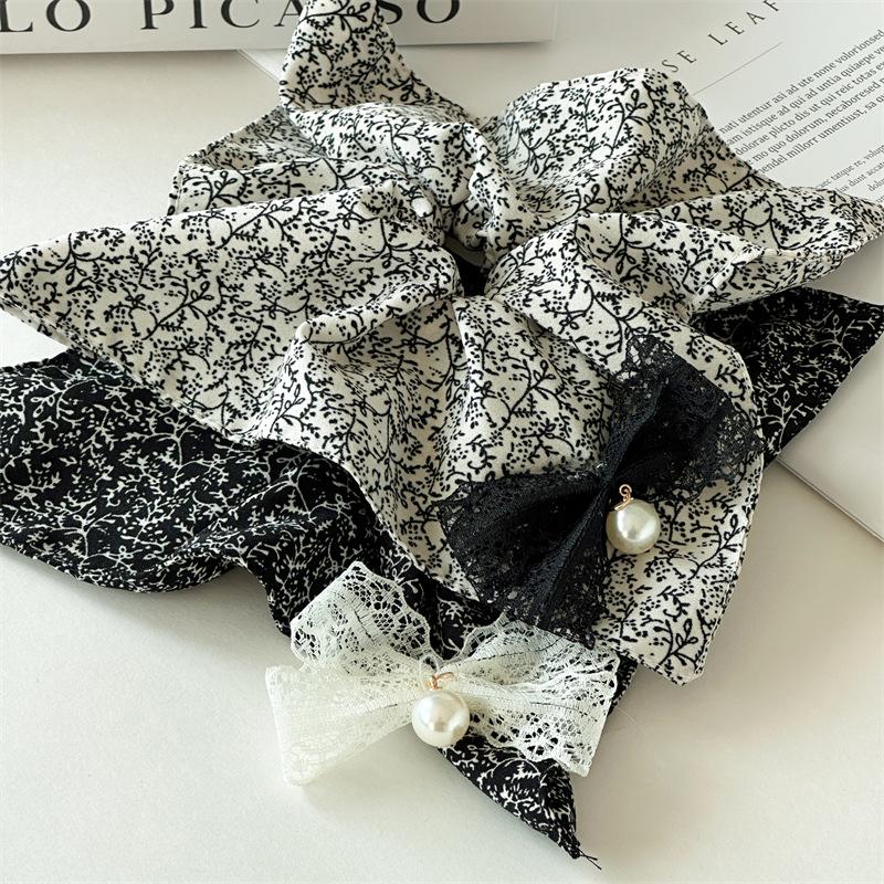 Luxury and Sophisticated Floral Square Scarf Hairpin with Bow - A Charming Large Hairband Accessory for Girls