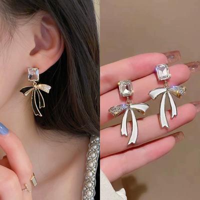 Classic White Black Bow Dangle Earrings for Women Wedding Party Square Crystal Drop Earrings Trendy Enamel Oil Geometry Jewelry