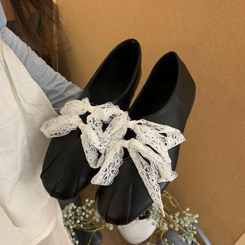 

Fashion SUOJIALUN New Women Flat Shoes Fashion Round Toe Lace Up Ladies Elegant Mary Jane Shoes Soft Flat Heel Outdoor Dress Boat Shoes 35 чёрный