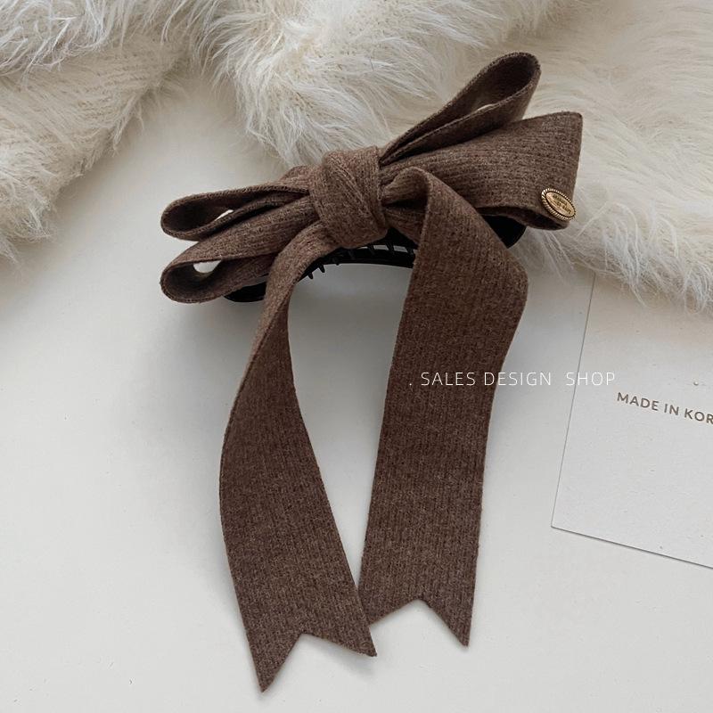 

French Retro Large Bow Hair Clip: Elegant Gold Label, Versatile Accessory for Stylish Girls