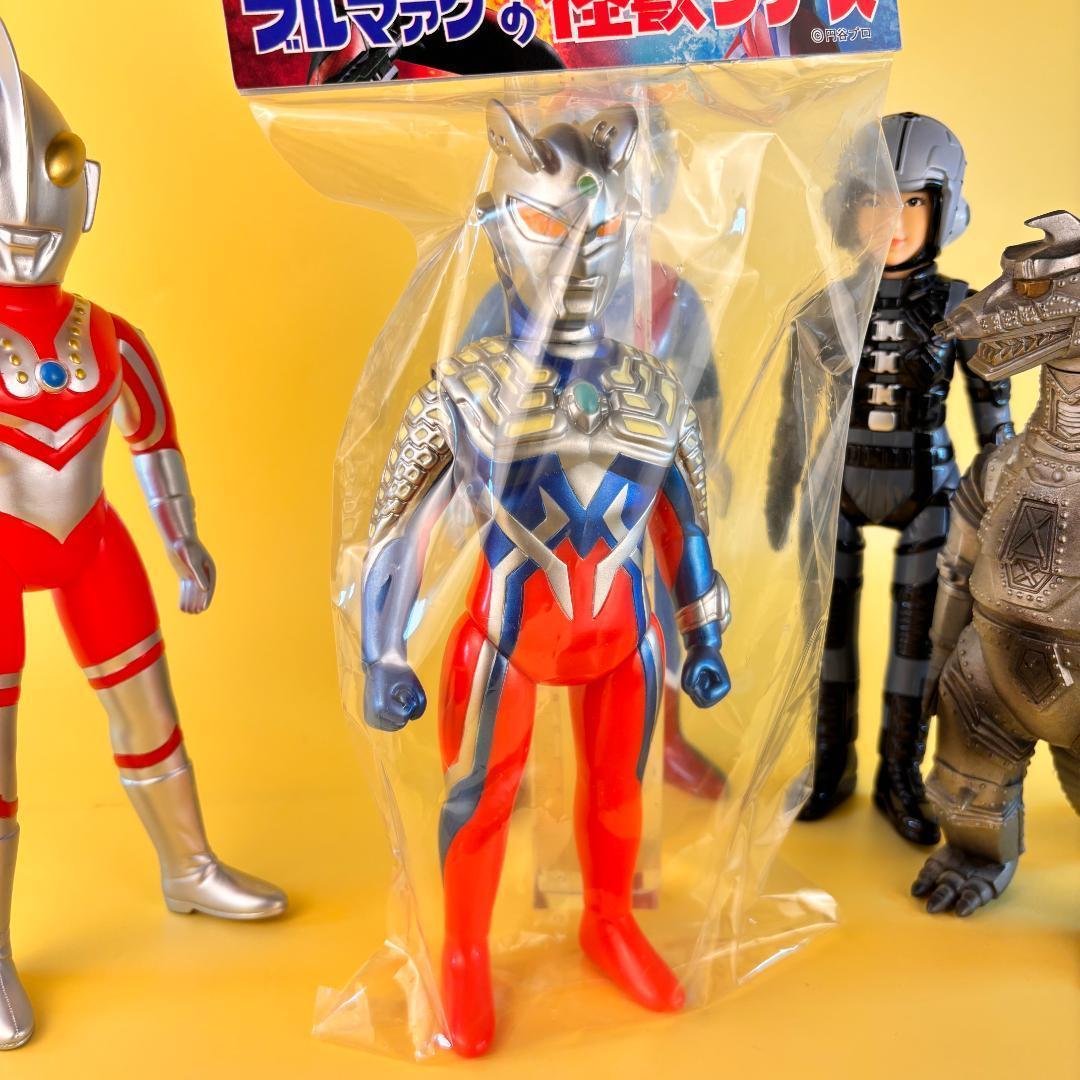 

[Б/У] Bullmark Ультрамен Зеро Tsuburaya Лимитированный цвет