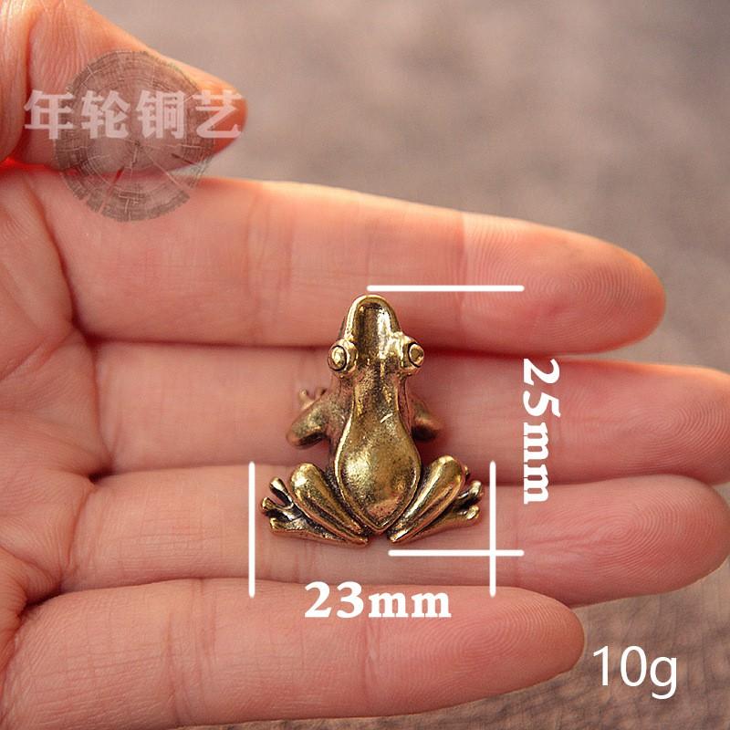 Mini Grenouille en Laiton Massif Ornement de Bureau Porte-clés Décoratif Figurine Animale Décoration de Maison