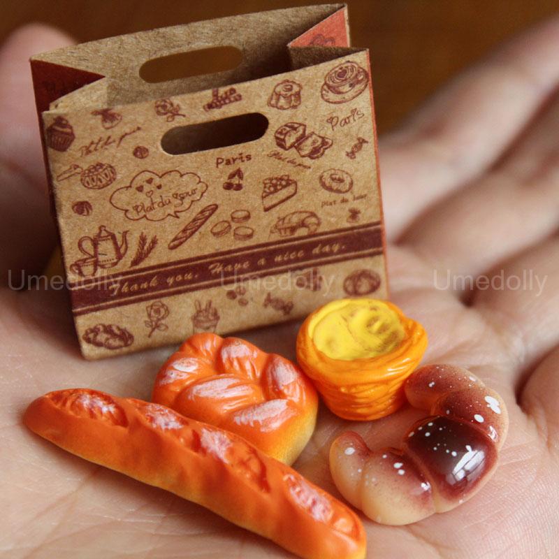 

1:6 Scale Simulation Mini Bread Baguette Miniature Dollhouse Bakery Food for Blyth BJD Doll Kitchen Accessories
